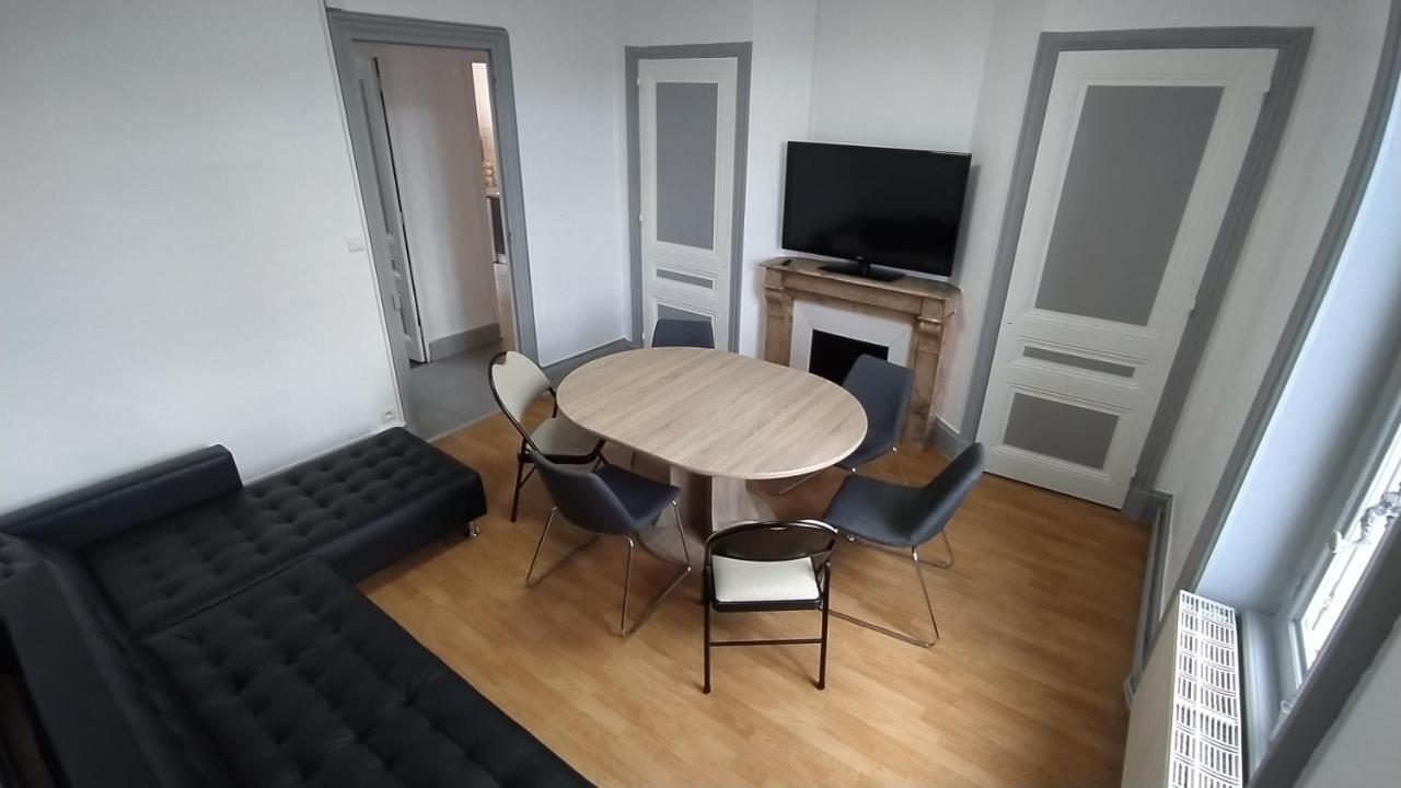 Appart - Hotel La Batisse De Saint-Chamond Eksteriør bilde