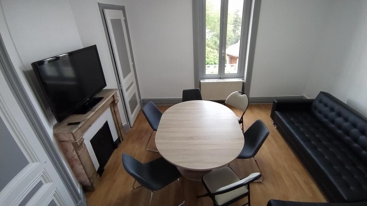 Appart - Hotel La Batisse De Saint-Chamond Eksteriør bilde