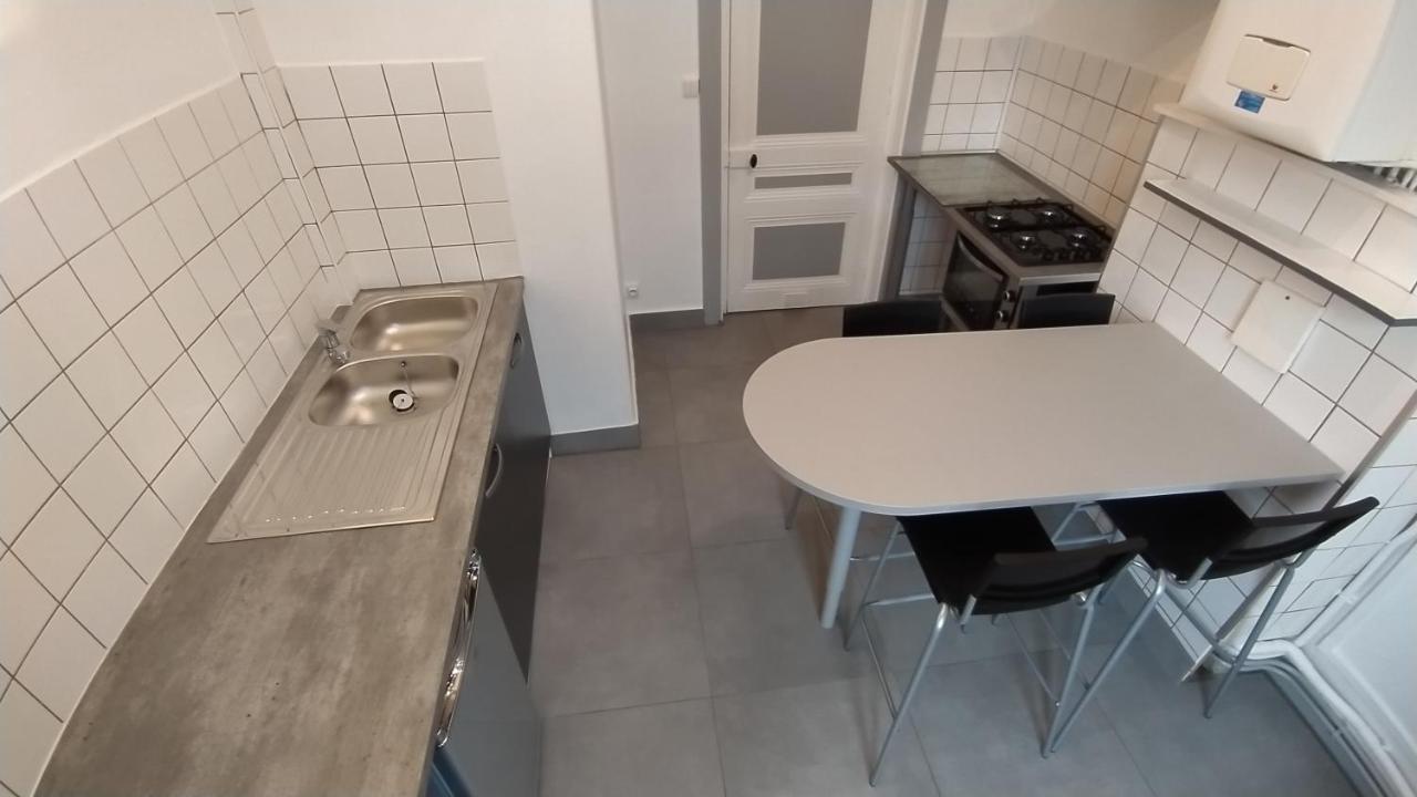 Appart - Hotel La Batisse De Saint-Chamond Eksteriør bilde